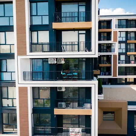 Lejlighed Sky With Free Garage - Sky Burgas City